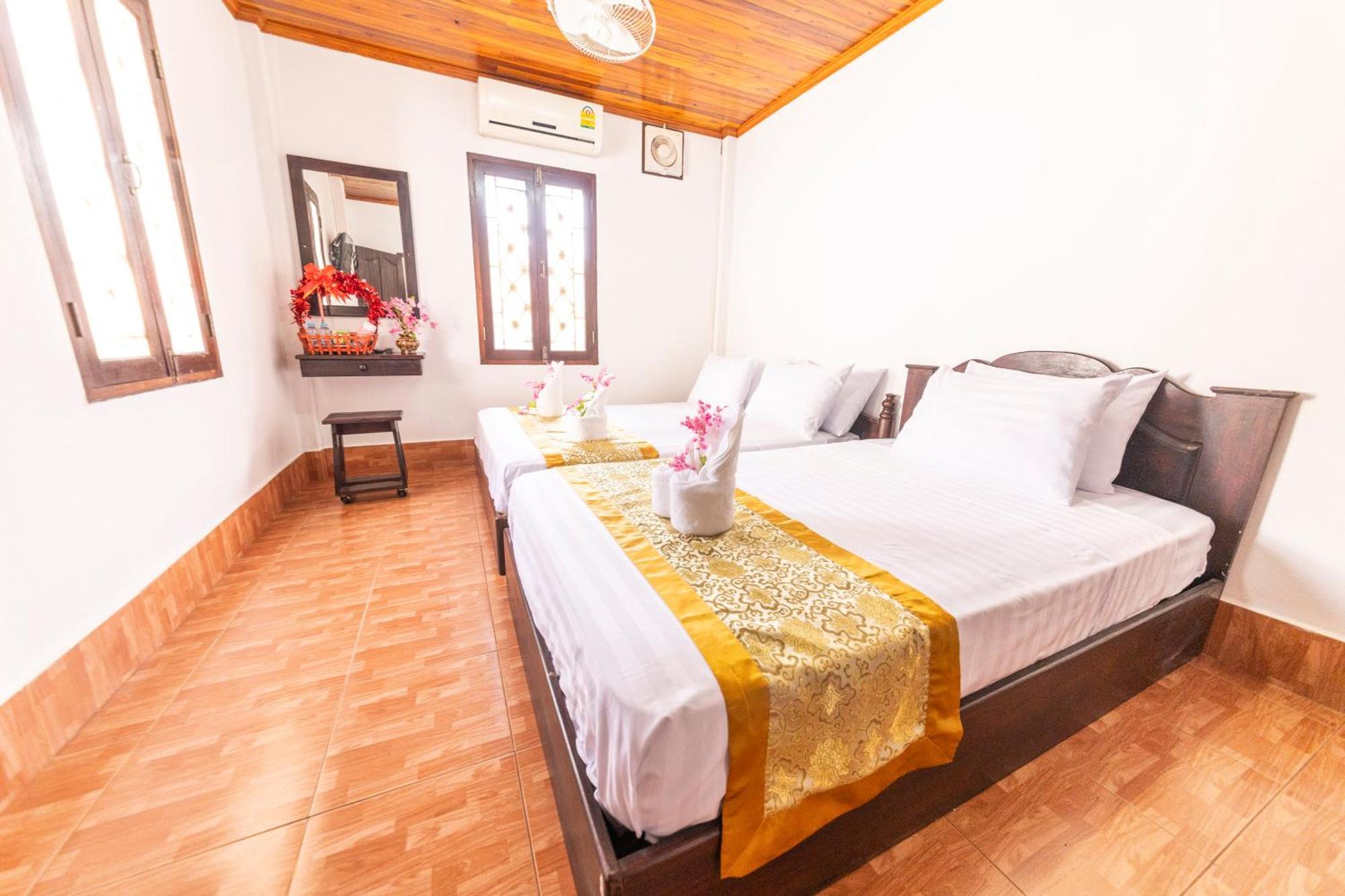 Nirasim Villa Luang Prabang Exterior photo